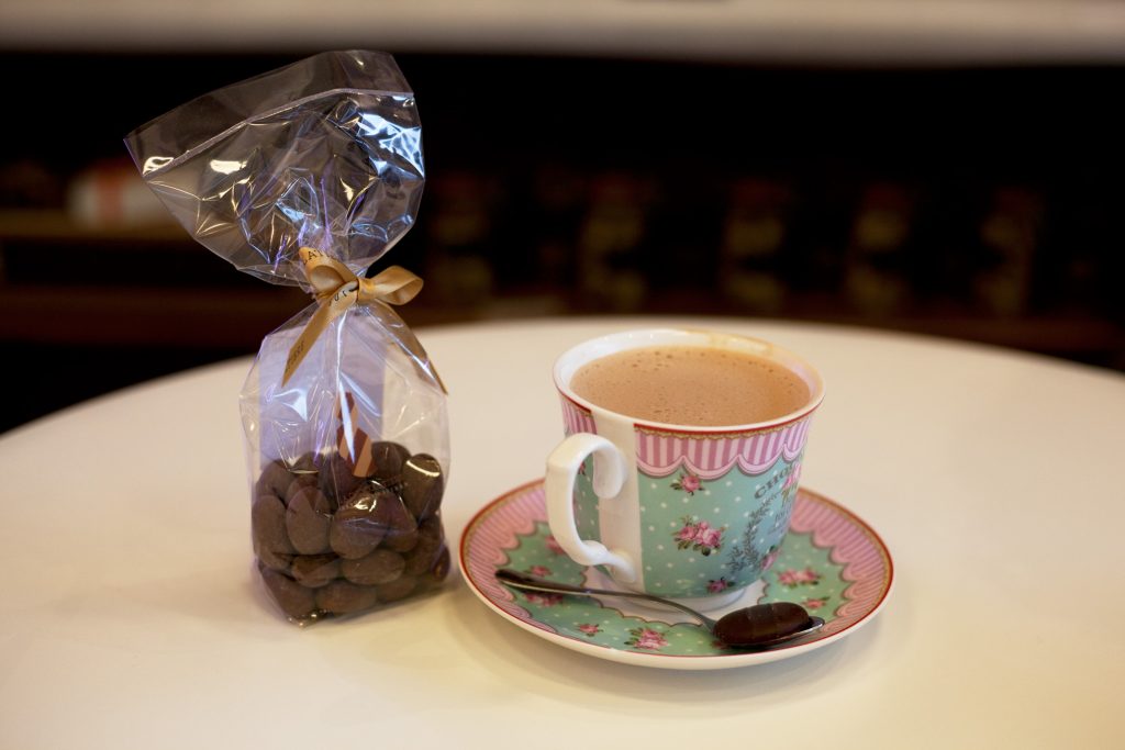 La Chocolatière, tasse de chocolat chaud
