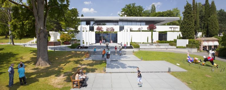 musée-olympique-lausanne-extérieur-min