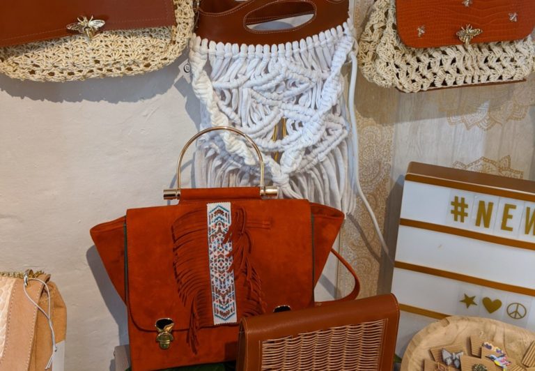 AA-creations-maroquinerie-atelier-cuir-lutry