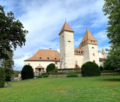chateau-de-la-sarraz-cafe-musee