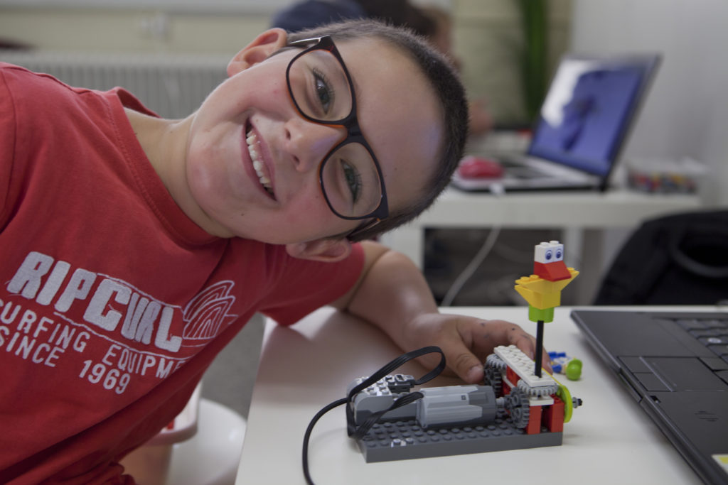 Futurekids_activite-Enfant-robotique_informatique_suisse_romande