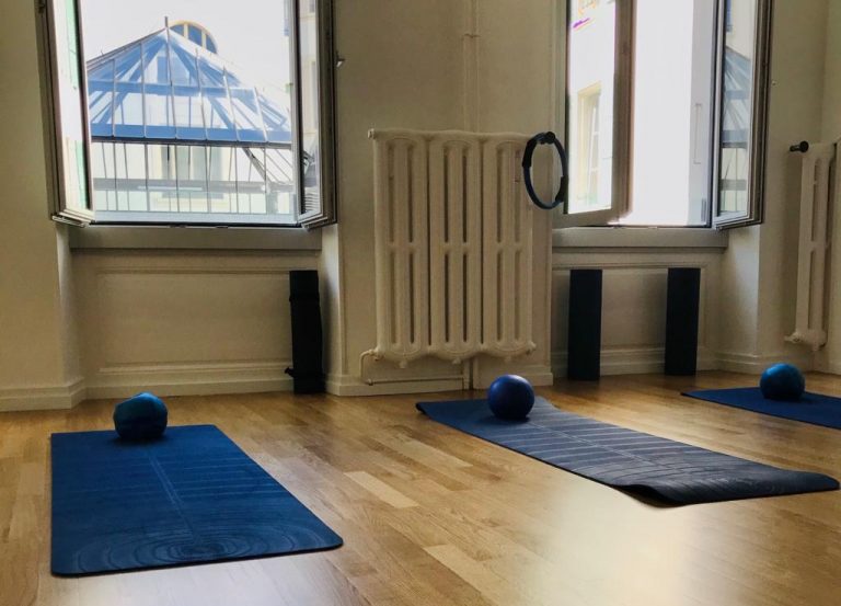 cour-interieur-pilates-reflexologie-massage-asca-lausanne