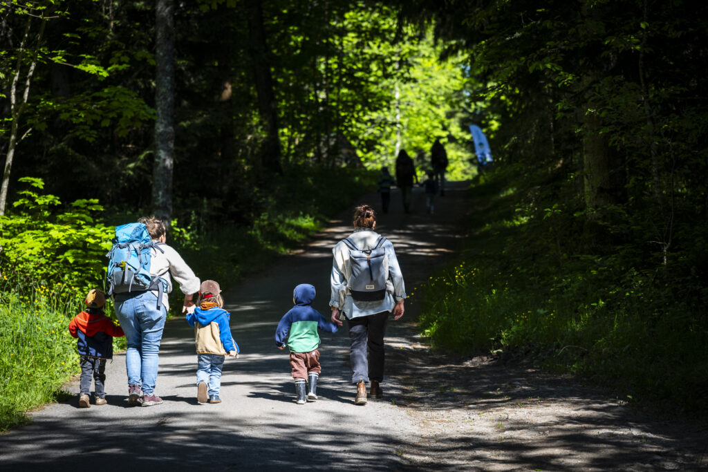 Samedi 17 mai 2025, l'association Jorat parc naturel a permis à un large public de découvrir ses nouvelles infrastructures d'accueil, pensées tout spécialement pour les enfants et les familles - Crédit Photo : Marino Trotta