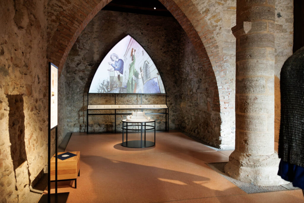 vues_exposition_chateau_grandson_08032026_©pierre_yves_massot