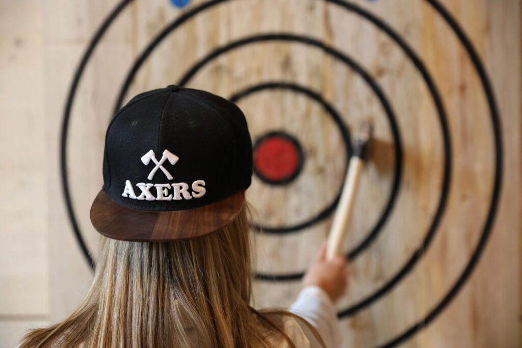 axers-lancer-de-haches-vaud-loisirs